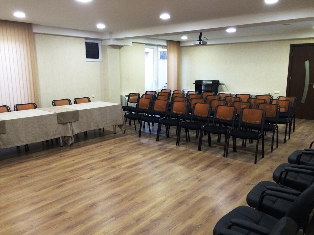 Hotel Gureli Tbilisi Esterno foto