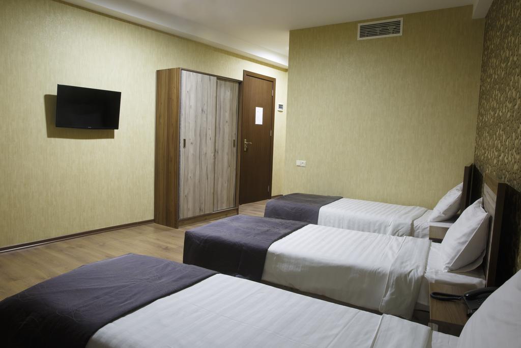 Hotel Gureli Tbilisi Esterno foto