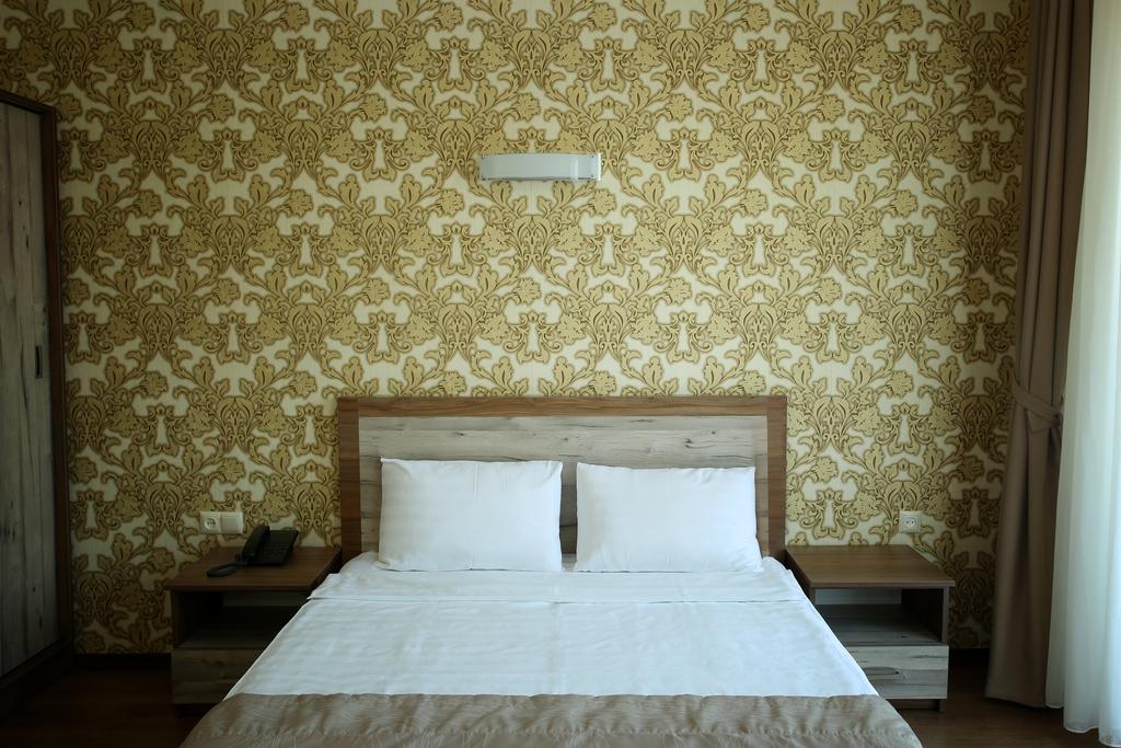 Hotel Gureli Tbilisi Esterno foto