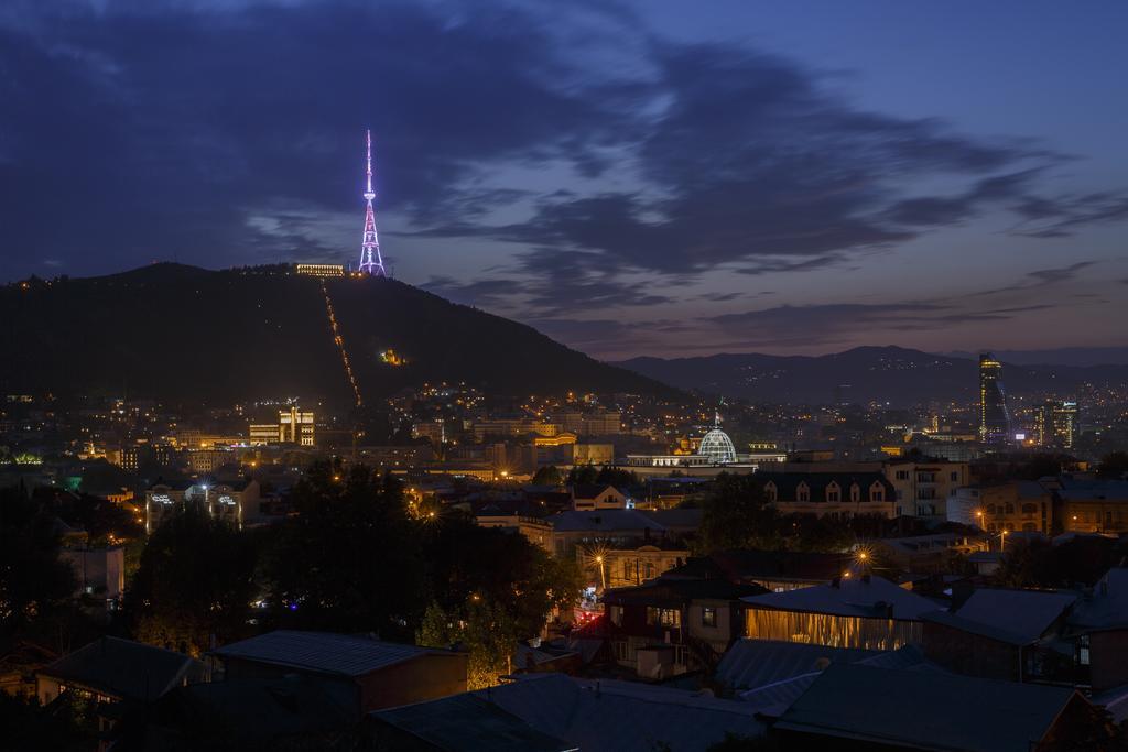 Hotel Gureli Tbilisi Esterno foto
