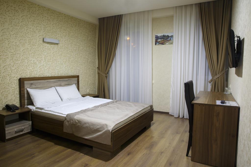 Hotel Gureli Tbilisi Esterno foto
